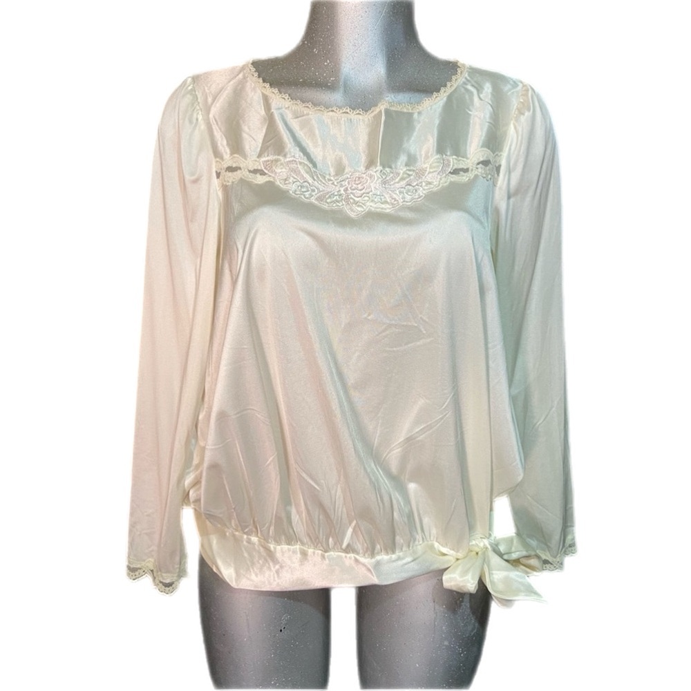 Vintage Silky Cream Satin Blouse Top Sz Medium Cottagecore Feminine Lace Trim